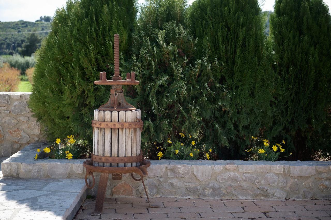 Traditional Guest House Grandma Vitsa In Ermioni Exterior photo